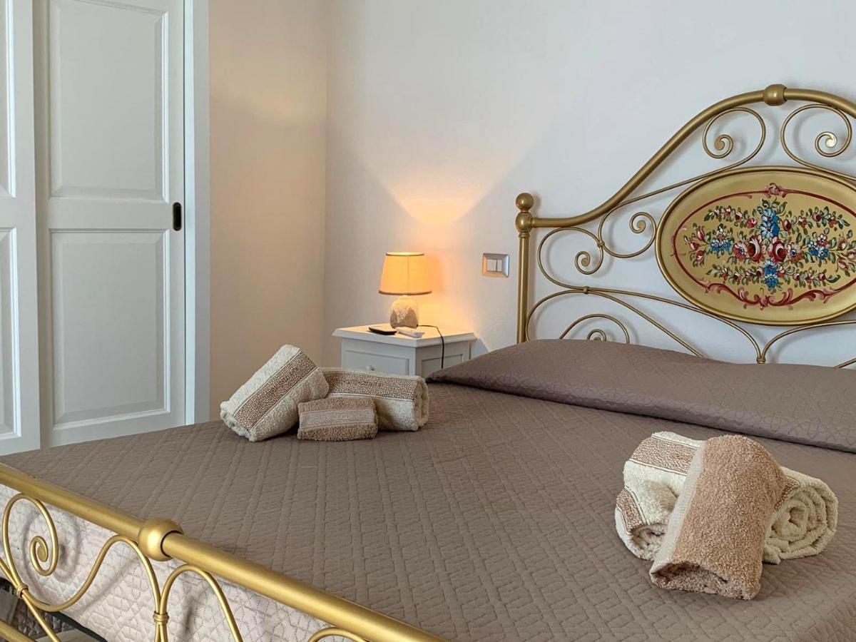 Bnb Le Janas Càbras Exterior photo