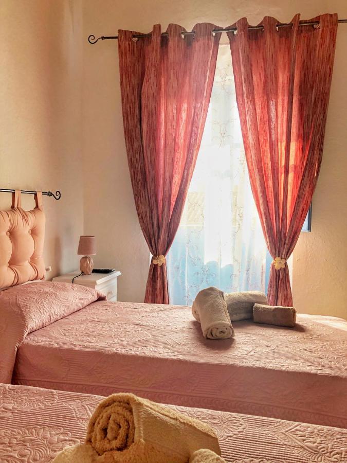 Bnb Le Janas Càbras Exterior photo